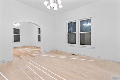 909 9th St SE, Decatur, AL 35601 - photo 3