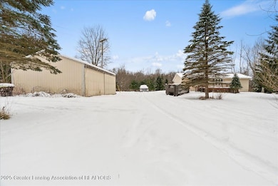 4365 Mack Rd, Howell, MI 48855 - photo 3