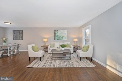 8002 Runnymeade Dr, Frederick, MD 21702 - photo 5