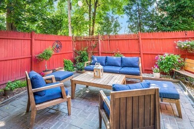 511 E 8th St unit 1, Boston, MA 02127 - photo 3