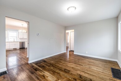 2019-12-31 822 E Longview Ave 09