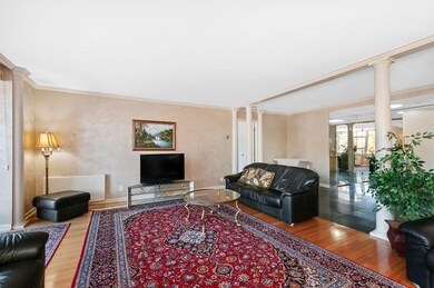 Imperial Towers unit 403, Chestnut Hill, MA 02467 - photo 3