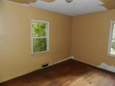 2465 Fillmore St, Gary, IN 46407 - photo 6