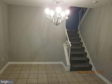 6400 Rolling Ridge Dr, Capitol Heights, MD 20743 - photo 4