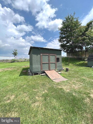 547 Oak St, Chambersburg, PA 17201 - photo 7