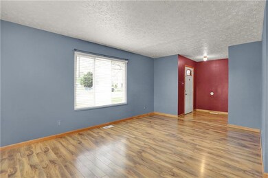 121 N 7th Ave, Beech Grove, IN 46107 - photo 7