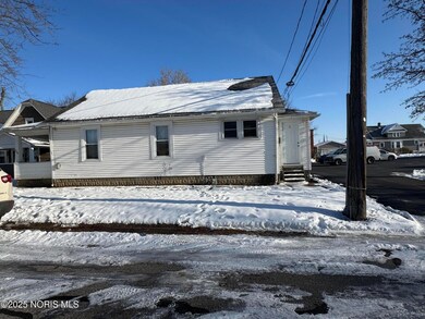 724 Thurston St, Defiance, OH 43512 - photo 4