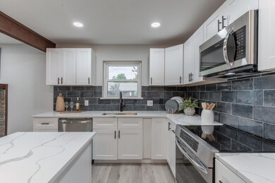 417 Dogwood Dr, Wylie, TX 75098 - photo 2