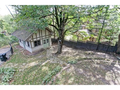 3221 Cottage Grove Ave SE, Cedar Rapids, IA 52403 - photo 5