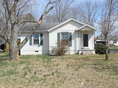 1902 Springdale Ave, Shelbyville, TN 37160 - photo 2