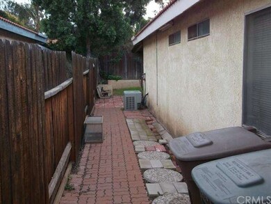 1888 Union St, Colton, CA 92324 - photo 3