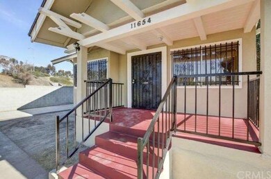 11654 Success Ave, Los Angeles, CA 90059 - photo 2