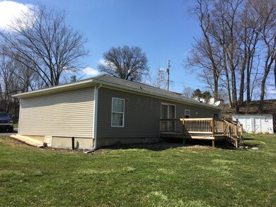 414 S Linwood St, Danville, OH 43014 - photo 2