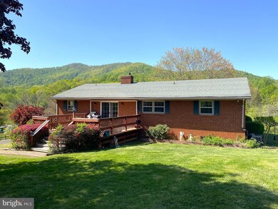 838 Woodward Rd, Sperryville, VA 22740 - photo 2