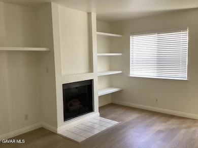 43437 30th St W unit 3, Lancaster, CA 93536 - photo 2