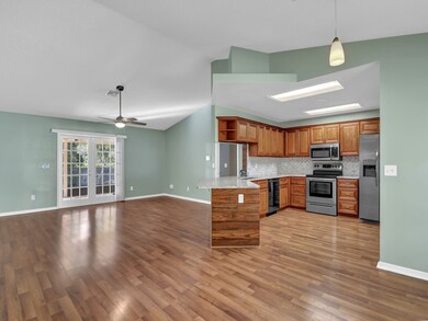 482 Memorial Ave, Sebastian, FL 32958 - photo 4