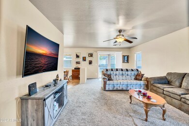 12505 W Bloomfield Rd-7