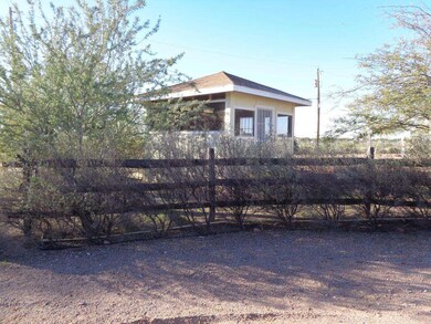 Gazibo from driveway