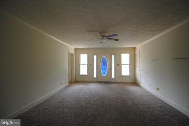 112 Redwood Ln, Winchester, VA 22603 - photo 3