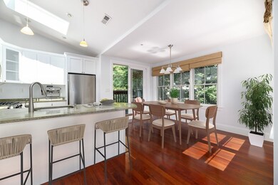 40 Mount Pleasant St unit 4, Cambridge, MA 02140 - photo 3