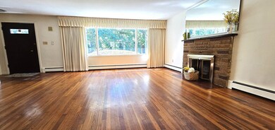 81 Rockland St, North Easton, MA 02356 - photo 5