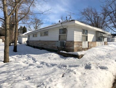 403 N Scott St, Merrill, WI 54452 - photo 2