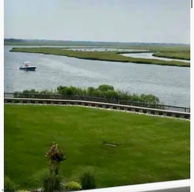 823 Periwinkle Dr unit 823, Ocean City, NJ 08226 - photo 2