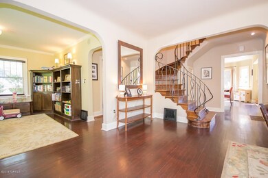 215 N 25th Ave, Yakima, WA 98902 - photo 4