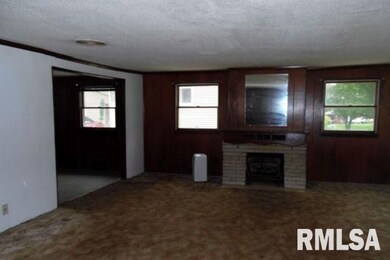 204 N Eisele Dr, Peoria, IL 61604 - photo 3