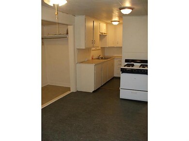 1755 Cranston St unit 1/2, Cranston, RI 02920 - photo 4