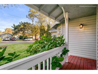 720 Sierra Vista Dr, Newberg, OR 97132 - photo 6