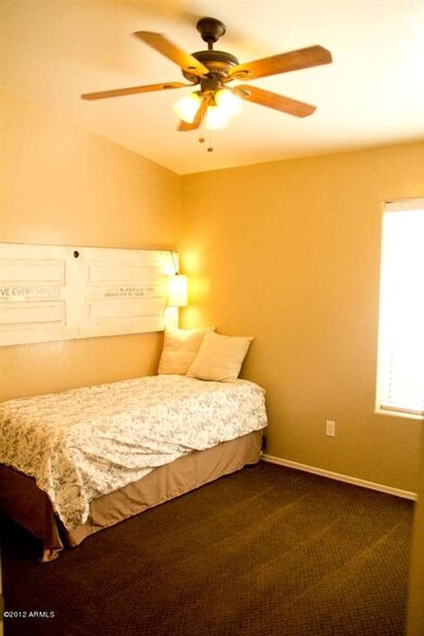 844 N Swan Drive-7