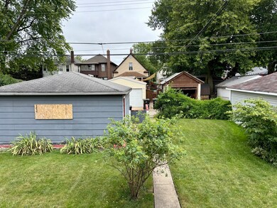 1235 Wesley Ave, Berwyn, IL 60402 - photo 4