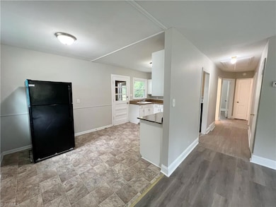 2506 Belmar St, Greensboro, NC 27407 - photo 4