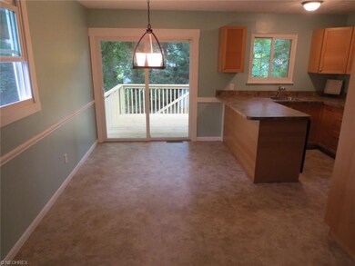 1473 Hilton Dr, Akron, OH 44313 - photo 7