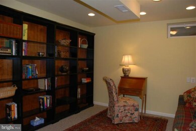 113 Phoenix Ct, Walkersville, MD 21793 - photo 6