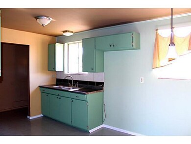 7737 Broadway Dr, El Paso, TX 79915 - photo 3