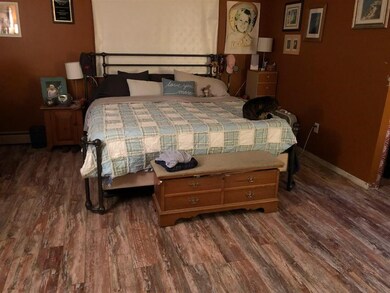 4 Oxford St, MerriMacK, NH 03054 - photo 5