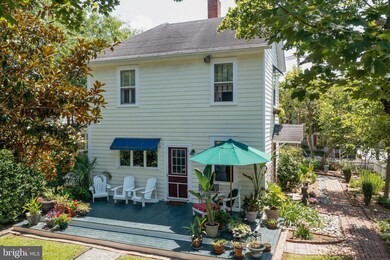 112 S Mill St, Chestertown, MD 21620 - photo 2