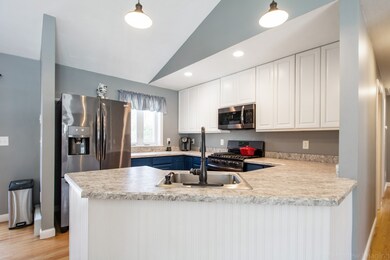 10 Coppersmith Way, Townsend, MA 01469 - photo 6