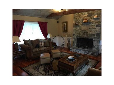 506 Division St, East Greenwich, RI 02818 - photo 4