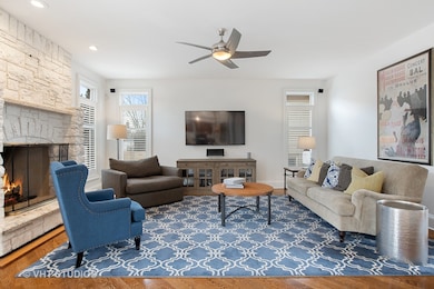 741 S Hawthorne Ave, Elmhurst, IL 60126 - photo 7