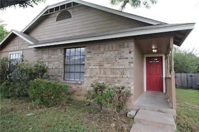 12331 Alderbrook Dr unit A, Austin, TX 78758 - photo 4
