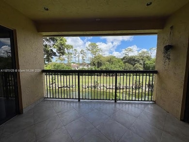 5721 Riverside Dr unit 302B5, Coral Springs, FL 33067 - photo 5