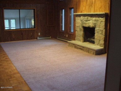 125 Doe Dr, Dingmans Ferry, PA 18328 - photo 4