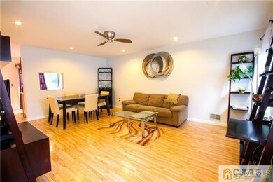 123 Pear Tree Ln, Franklin Park, NJ 08823 - photo 4