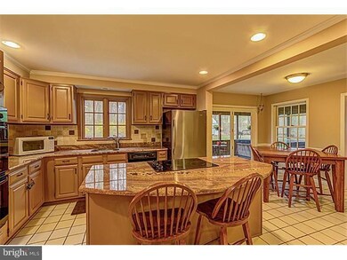 538 N Walnut Rd, Kennett Square, PA 19348 - photo 3