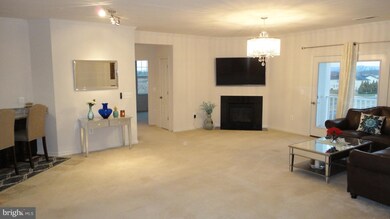 41895 Cathedral Valley Square unit 308, Aldie, VA 20105 - photo 2