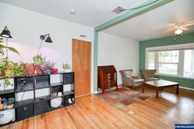 324 SW Jefferson St, Sheridan, OR 97378 - photo 5