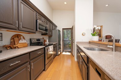 397 Alden Partridge Rd unit 1E, Hartford, VT 05001 - photo 4